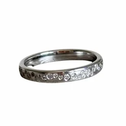 Bague en or blanc et diamants