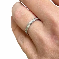 Bague en or blanc et diamants