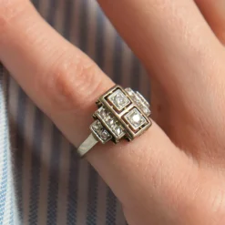 Bague en Or blanc et diamants