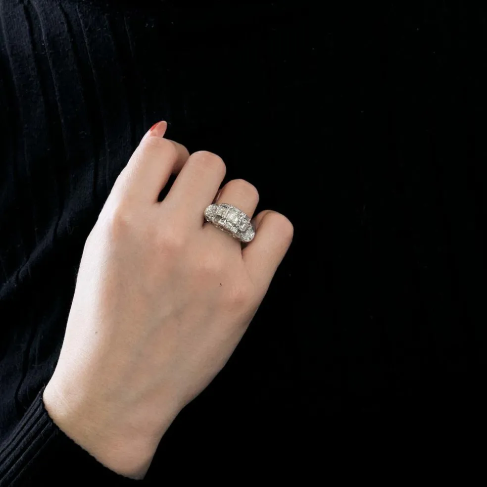 Bague en or blanc et diamants