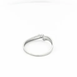 Bague en or blanc et diamant
