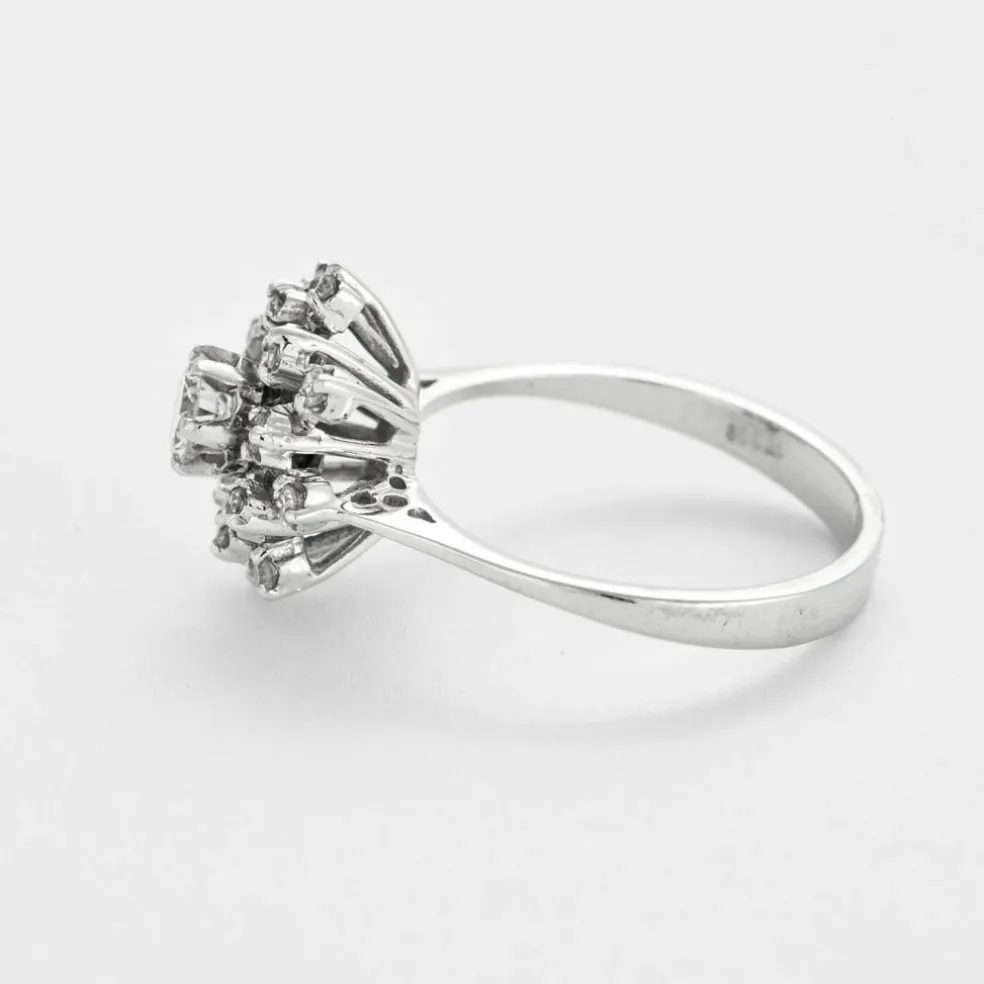 Bague en or blanc et diamants