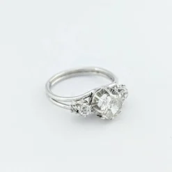 Bague en or blanc et diamants