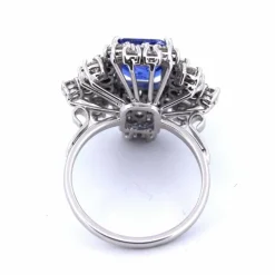 Bague en or blanc et diamants tanzanite