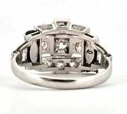 Bague en or blanc et diamants