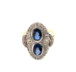 Bague en or blanc et jaune avec saphirs et diamants