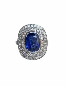 Bague en or blanc saphir et diamants