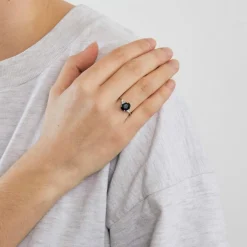 Bague en or blanc Saphir et diamants