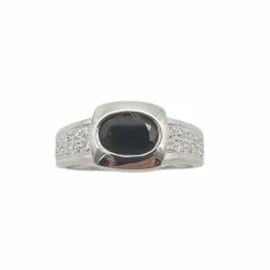 Bague en or blanc saphir et diamants