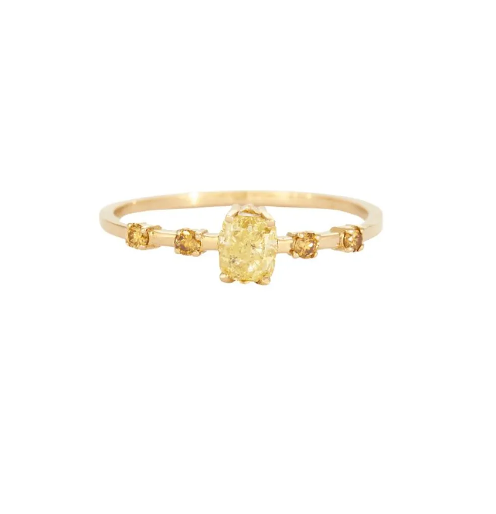 Bague en or et diamants de couleurs