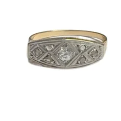 Bague en or et platine avec diamants