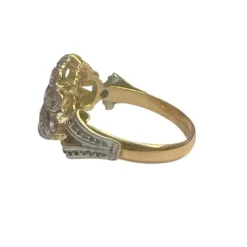 Bague en or et platine avec diamants et cabochon rubis