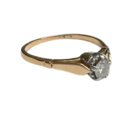 Bague en or et platine avec diamants