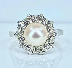 Bague en or et platine, perle et diamants