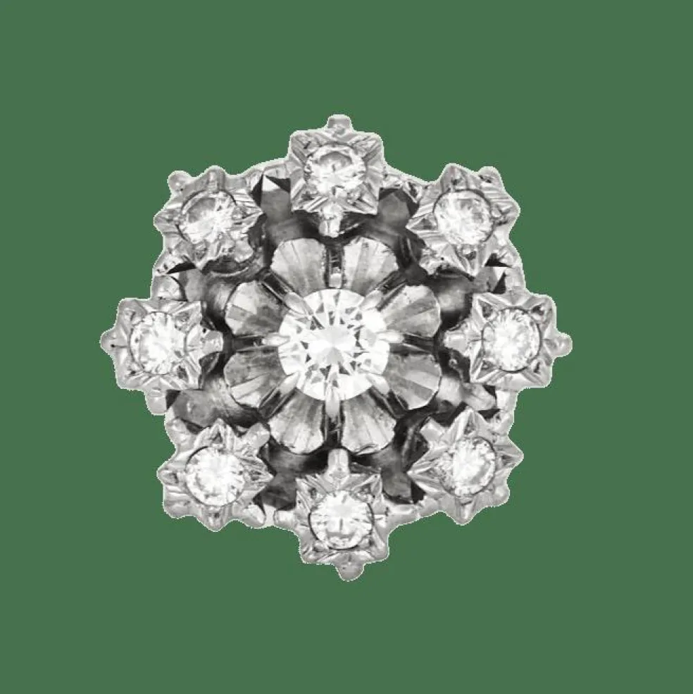 Bague en or gris à motif floral