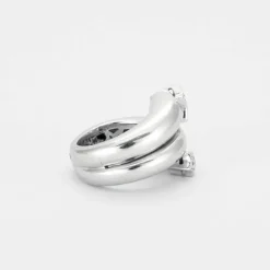 Bague en Or gris, diamants