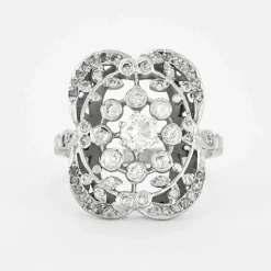 Bague en or gris et diamants
