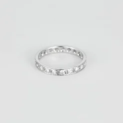 Bague en or gris et Diamants