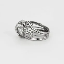 Bague en or gris et diamant