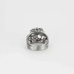 Bague en or gris et diamant
