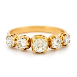 Bague en or jaune 18 carats avec diamants