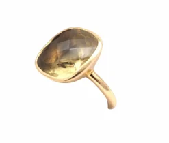 Bague en or jaune 750 mil et Citrine