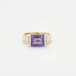Bague en Or jaune, Améthyste