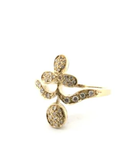 Bague en or jaune avec diamants