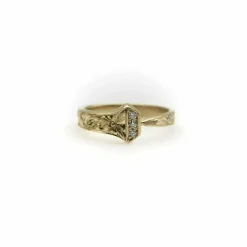 Bague en or jaune avec diamants