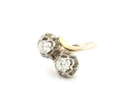 Bague en or jaune avec diamants