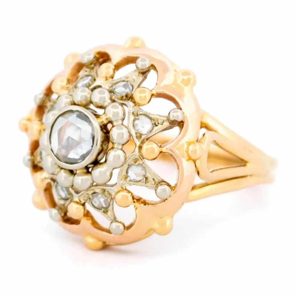Bague en or jaune avec diamants
