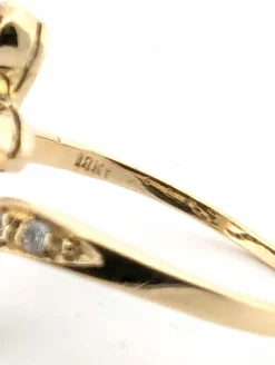 Bague en or jaune avec diamants
