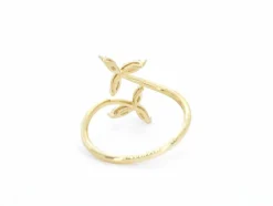Bague en or jaune avec diamants