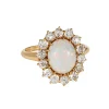 Bague en or jaune avec opale et diamants de style victorien antique