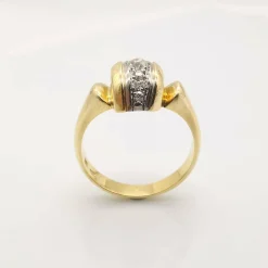Bague en or jaune diamants