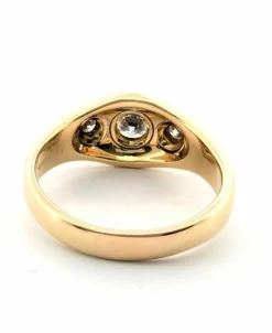 Bague en or jaune diamants