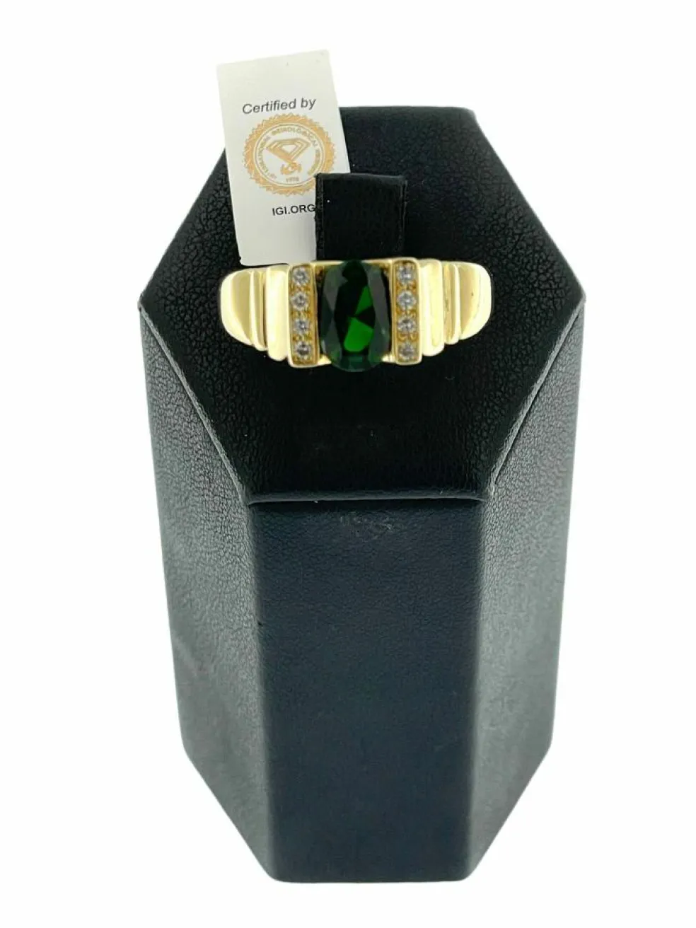 Bague en or jaune diamants et Diopside vert certificat IGI
