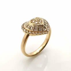 Bague en or jaune diamants