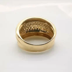 Bague en or jaune diamants