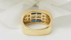 Bague en or jaune, diamants et saphirs