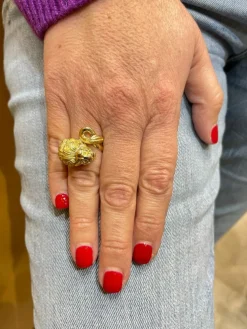 Bague en or jaune Dragon