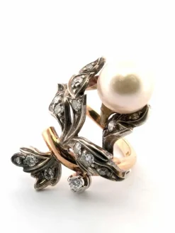 Bague en or jaune et argent avec perle et diamants taille ancienne