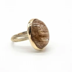 Bague en or jaune et argent avec quartz rutile