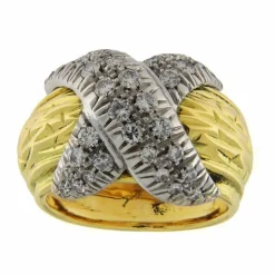 Bague en or jaune et blanc avec croix en diamant