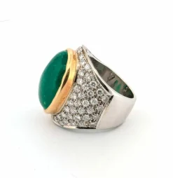 Bague en or jaune et blanc avec émeraude colombienne et diamants