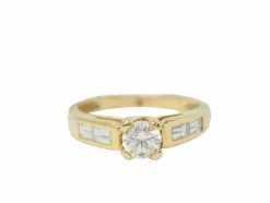 Bague en or jaune et diamants 0.35cts