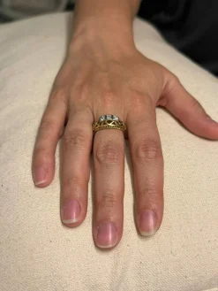 Bague en or jaune et diamants