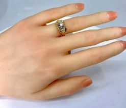 Bague en or jaune et diamants