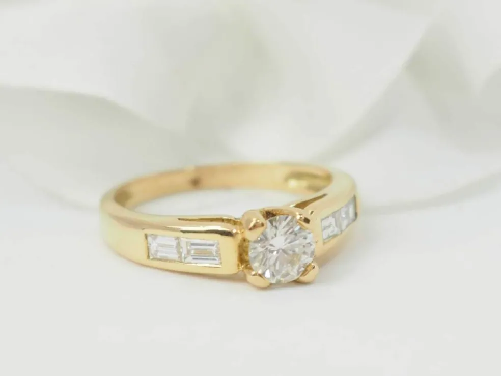 Bague en or jaune et diamants 0.35cts