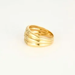 Bague en or jaune et diamants